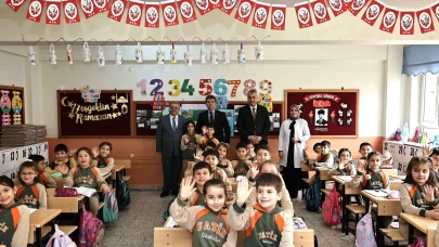 Amasya Eğitim Camiası Yasta, Vali Bakan Yanlarında