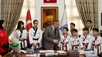 Sporun Kalbi Merzifon’da Atıyor: Taekwondo Takımı Belediyede