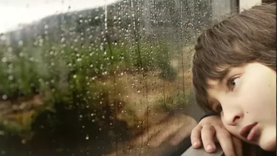 Rüyada Yağmur Görmek Ne Anlama Gelir? Bolluk, Rahmet ve Arınmanın Simgesi