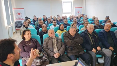 Merzifon’da Üreticilere Bitki Koruma Eğitimi