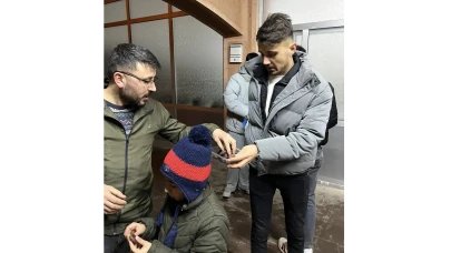 Ak Parti Gençlik Kolları Sahada
