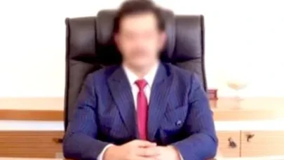 Çapkın Vali Yakayı Ele Verdi