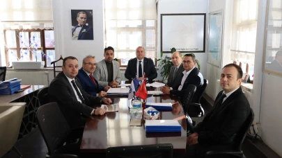 Merzifon Belediyesi’nde Encümen Toplantısı Gerçekleştirildi