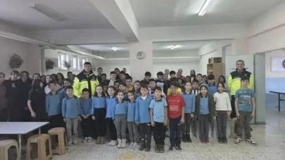 Merzifon’da Geleceğin Sürücüleri Trafik Eğitimi Aldı