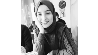 Kazada yaralanan genç öğretmen hastanede hayat mücadelesini kaybetti