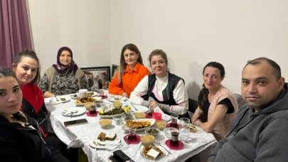 Ak Kadınlar Sahada