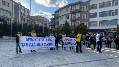 Meydandan Çağrı: “Laik, Bilimsel Eğitim İçin Mücadele”