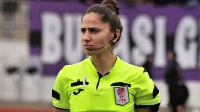 VAR Krizi Maça Damga Vurdu: Karar Değişmedi Tartışma Büyüdü