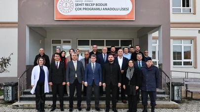 Amasya Valisi Bakan’dan Aydınca’da Eğitime Yakın Takip