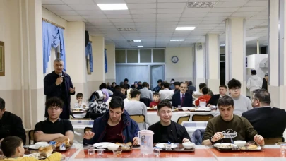 Amasya’da Öğrencilerle Gönül Sofrası