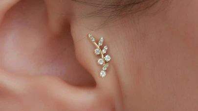 2026’da Kadınlarda Tragus Modası Zirvede: Minimal Ama Etkileyici Detaylar Ön Planda