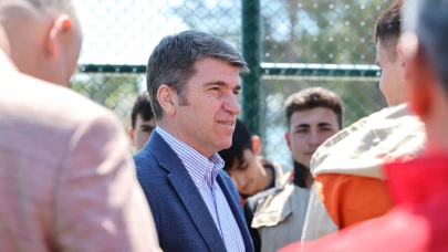 Amasya Valisi Bakan Gökhöyük’te Öğrencilerle Buluştu