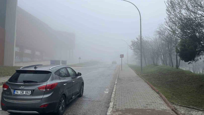 Yoğun Sis Trafiği Felç Etti