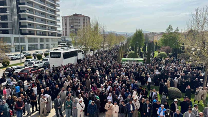 Çorum'dan 325 Hacı Adayı, Dualarla Kutsal Yolculuğa Çıktı!