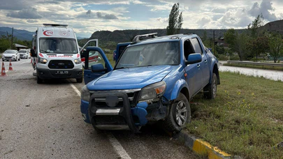 Takla Atan Kamyonetteki Aynı Aileden 4 Kişi Yaralandı