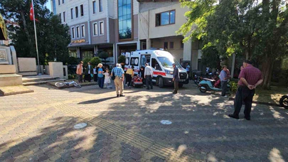 Sıcaktan Fenalaşıp Yere Düştü, Başından Yaralandı