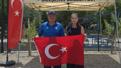 14 yaşındaki Sıla’dan Türkiye rekoru