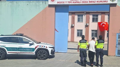 Suçlulara Geçit Yok! 48 Aranan Şahıs Yakalandı, 16'sı Tutuklandı