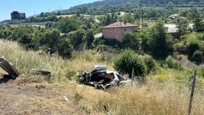 Feci Kaza: Sürücü Hayatını Kaybetti, 3 Kişi Yaralandı