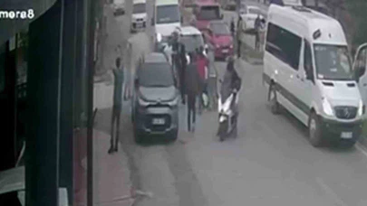 Yumruklu Kavgayı Hortumla Sıktığı Su Bitirdi