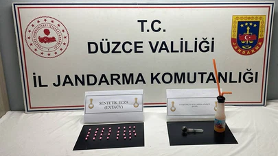 Jandarmadan Huzur Operasyonu: 20 Aranan Şahıs Yakalandı