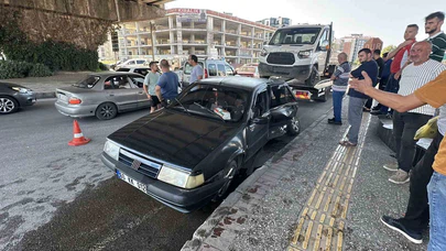 Kavşakta Kaza: Otomobil Sürücüsü Yaralandı