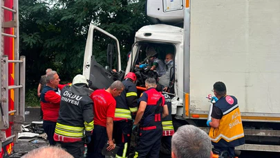 4 Araçlı Zincirleme Kaza: 4 Kişi Yaralandı