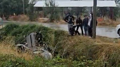 Otomobil Sulama Kanalına Uçtu