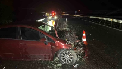 Otomobil bariyerlere çarptı: 1 yaralı