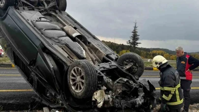 Takla atan hafif ticari aracın sürücüsü yaralandı