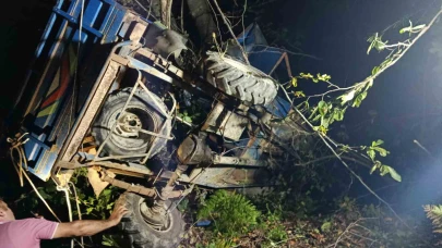 Uçuruma yuvarlanan patpatın altında kalan sürücü hayatını kaybetti