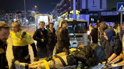 Park halinde ki araca saplandı: 1 yaralı