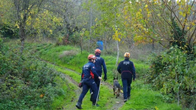 Çocuğuyla birlikte kaybolan kadının annesi: "Kızım beni duyuyorsan evine dön"