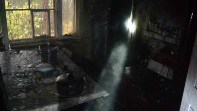 Mutfakta çıkan yangın söndürüldü