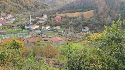 Hasta ziyaretinden dönerken annesiyle kurşunların hedefi oldu