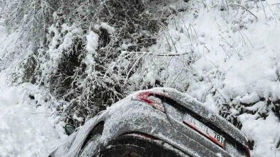 Otomobil kanala uçtu: 5’i çocuk 8 yaralı