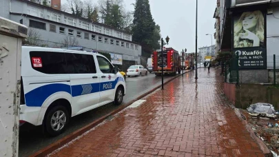 Sağlık ocağının deposunda yangın paniği