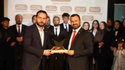 Amasya TÜGVA’da Mehmet Akif Yivli güven tazeledi