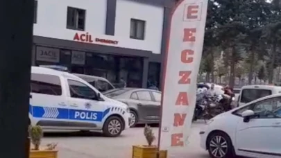 Amasya’da özel hastanede korku dolu anlar: Boğazına bıçak dayadı