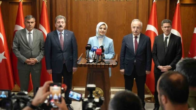 Bakan Göktaş: "163 bin 295 annenin hesabına doğum yardımı bugün yatıyor"
