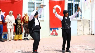 Çorum’da özel öğrencilerden duygusal gösteri
