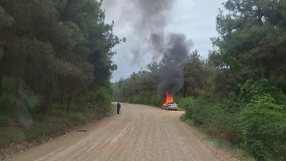 Motor kısmında çıkan yangın aracı kullanılamaz hale getirdi
