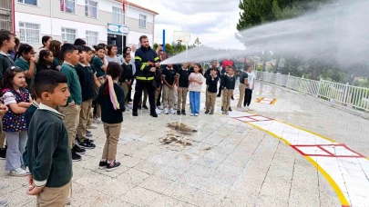 Alaca Belediyesi’nden miniklere yangın eğitimi
