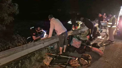 Anadolu Otoyolu’nda feci kaza... Tır, minibüse arkadan çarptı: 7 yaralı