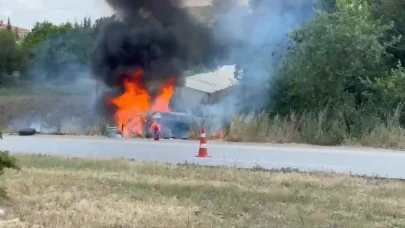 Kazaya karışan midibüs, kazadan 1 saat sonra yandı