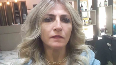 Otomobilin çarptığı kadın hayatını kaybetti