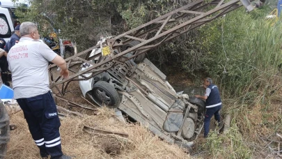 Trafik kazasında kadın sürücü yaşamını yitirdi