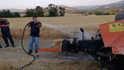 Balya makinesi yangın çıkarttı: Yangın tüpü faciayı önledi