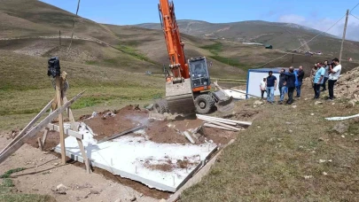 Yayladaki kaçak yapılar yıkılıyor