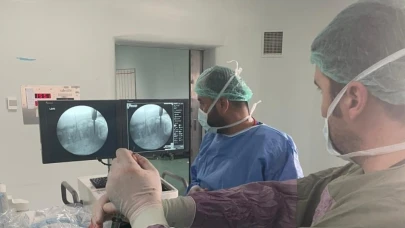 İlk kez perkütan stabilizasyon ameliyatı yapıldı